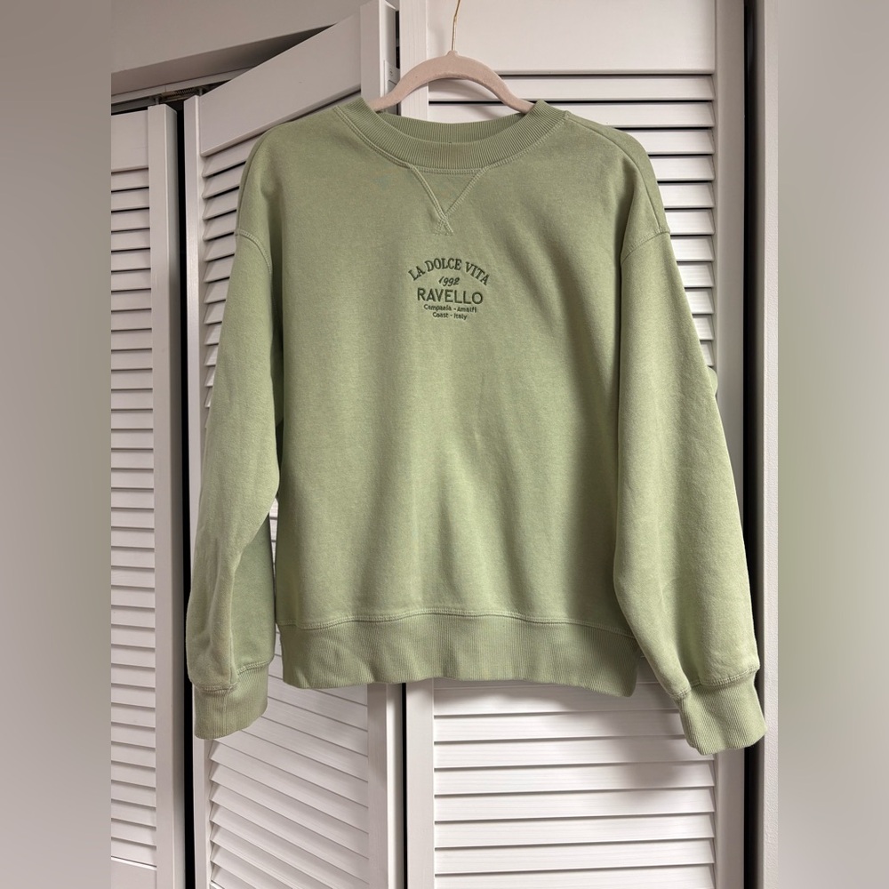 Green Crewneck Sweatshirt